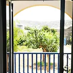 - Traditional House * אמבלאס