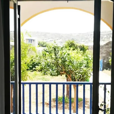 - Traditional House * אמבלאס