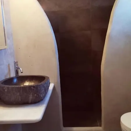 - Traditional House בית נופש